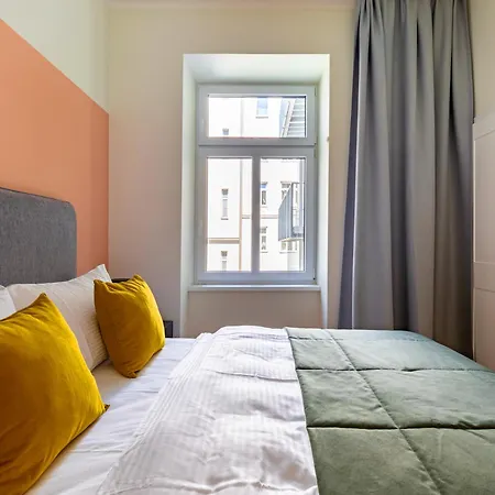 numa I Strauss Apartments-2
